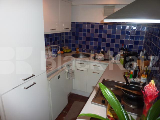 			Studio Apartment, 1 bath, 1 reception Studio			 Westbourne Gardens , BAYSWATER